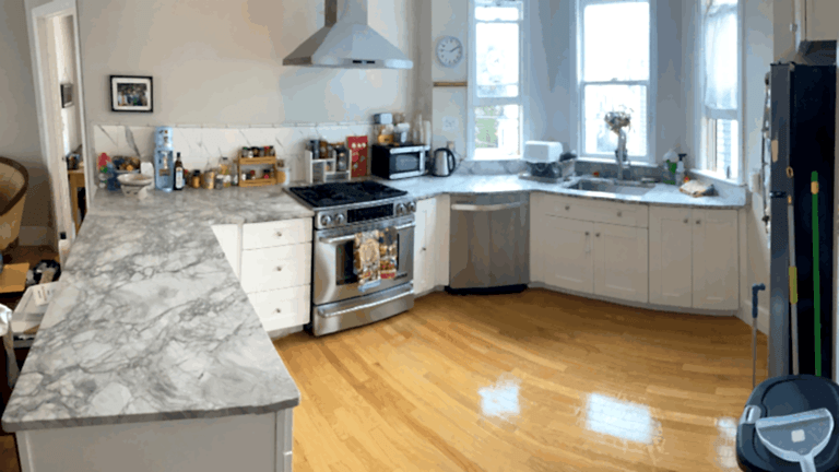 Kitchen after a professional cleaning service by Cleanadora experts